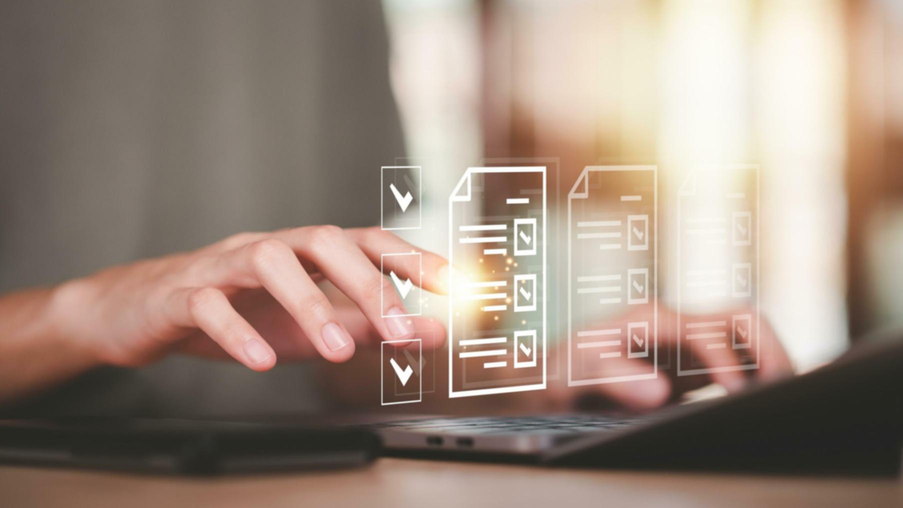 Teilnehmer arbeiten an praktischen On-Page-Optimierungsprojekten